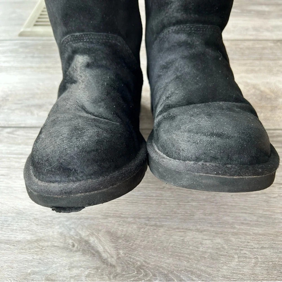 UGG Black Sheepskin Lining Suede Leather Tall Boots - Picture 4 of 16